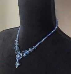 Vintage Beaded Necklace Light Blue Faceted Beads Hearts Magnetic Clasp Jewelry
