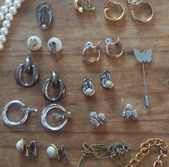 Napier Vintage Jewelry Lot – Necklaces, Earrings, Brooches, Multicolor