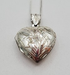 VTG 925 Heart Locket Necklace 18in Sterling Silver 6g Floral Etch Polished READ