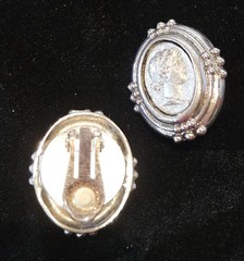 Vintage Linda Levinson Signed Cameo Clip Oval Silver Earrings Runway Couture