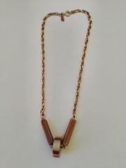 vintage celebrity ny necklace