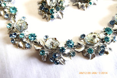 FABULOUS FLORENZA ART GLASS ENAMEL RHINESTONE NECKLACE EARRINGS SET