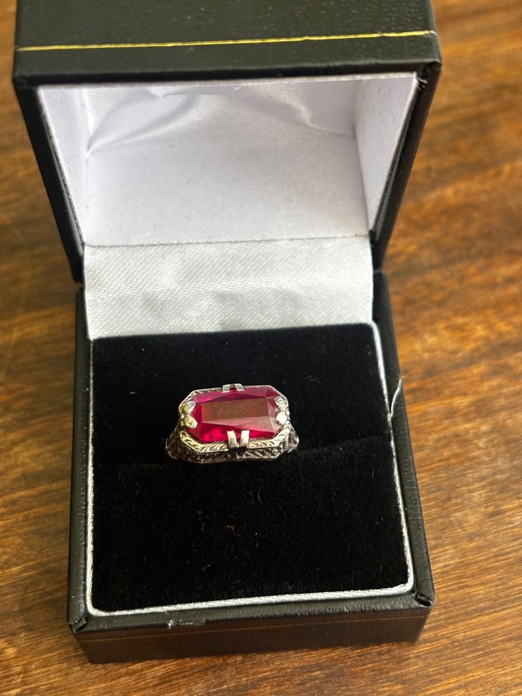 antique 18k white gold ruby filigree ring