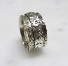 Women’s Misc. Lot of 2 Sterling Silver Band Rings; 1 Spinner ~ 7.3g ~ 3-F343