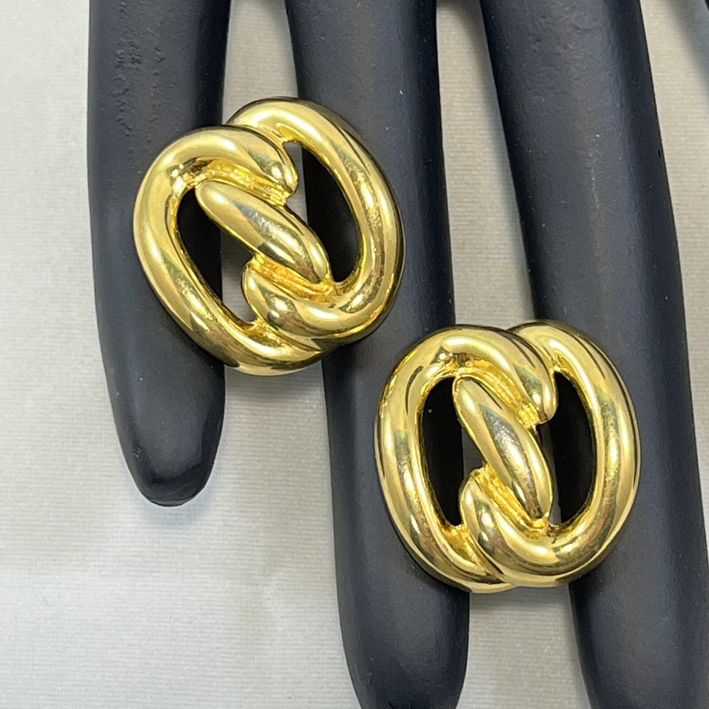 JS Gold Tone Screw Back Clip On Earrings Double Twisted Loop Button Style