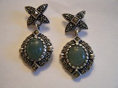 😍 VTG GREEN NEPHRITE JADE MARKASITE STERLING SILVER EARRINGS PIERCED NTD 3PT8