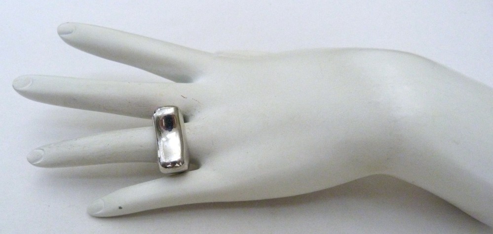 CLASSIC ITALY MODERNIST SCULPTURAL CHUNKY STERLING SILVER RING SIZE 7 1/2