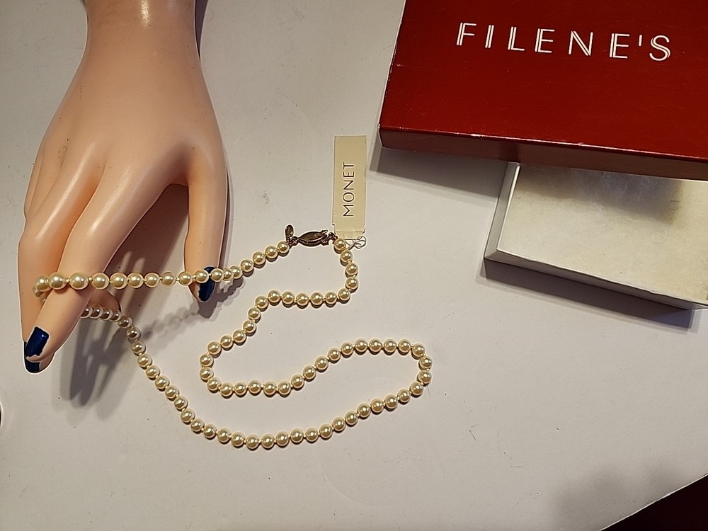 Vintage Monet Faux Pearl Knotted Necklace 24″ Nwt