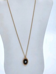 Vintage 1983 AVON Victorian Reversible Pendant Necklace Faux Black Onyx 20″