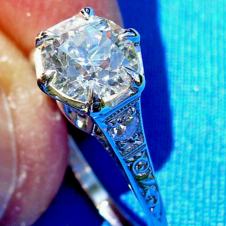 Original EARTH MINED DIAMOND ART Deco Engagement Ring Vintage Platinum Solitaire
