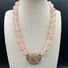 Chinese Export Blush Pink Carved Rose Quartz Necklace Floral Pendant 17 Inches