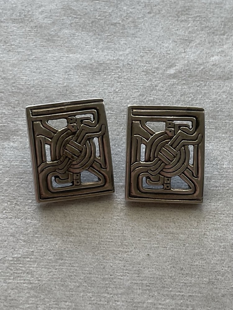 Metropolitan Museum of Art (MMA) sterling silver post earrings Vintage Estate