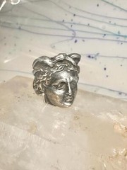 Face ring Mercury Greco Roman Classical face band size 7.50 sterling silver wome
