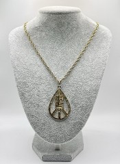 Vintage LOVE Pendant Necklace Gold Tone Chain Spring Ring Retro Style 24”