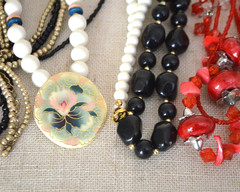 Vintage Necklace Lot, 6 Piece, Beaded, Pendant, Fashion Jewelry Collection