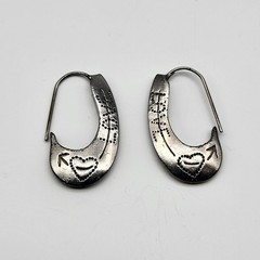 Funky Artisan Elongated hoop earnings Love Hearts Silver plated Retro