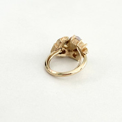 Vintage Avon Faux Fire Opal Rhinestone Leaves Gold Tone Adjustable Ladies Ring