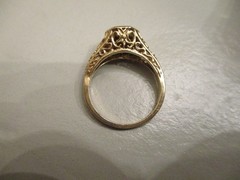 VINTAGE 10K YELLOW/WHITE GOLD DIAMOND FLORAL FILIGREE DOME RING Sz 6.25 – 2.88g