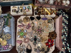 Rhinestone Vintage Jewelry Brooch Lockets Crystal Coro Juliana Weiss Robert Hobe