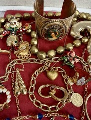 Vintage Estate Costume Jewelry Lot ! MONET, AVON and more!