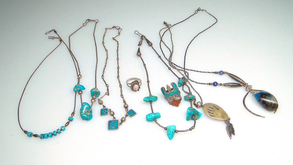 Vintage Native & Southwest Jewelry 8pc Necklace Lot Turquoise Sterling Rings