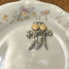 Vintage Signed Albion Rhinestone Figural Couple Heart Heads – Love Is Beautiful!