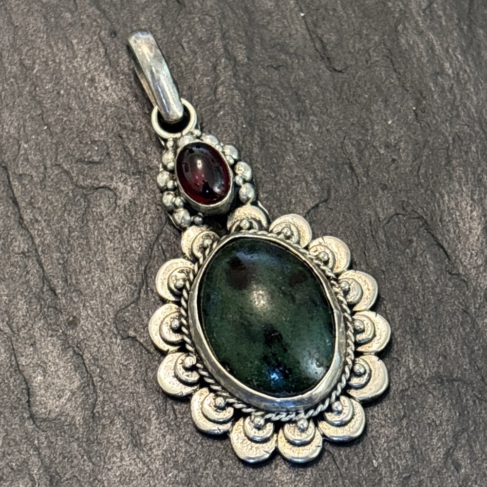 Statement Sterling Silver Designer Jade Pendant Vintage Elaborate 13g 9h