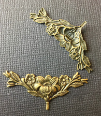30803 2 Pc Brass Oxidized Victorian Floral Flourish Jewelry Finding