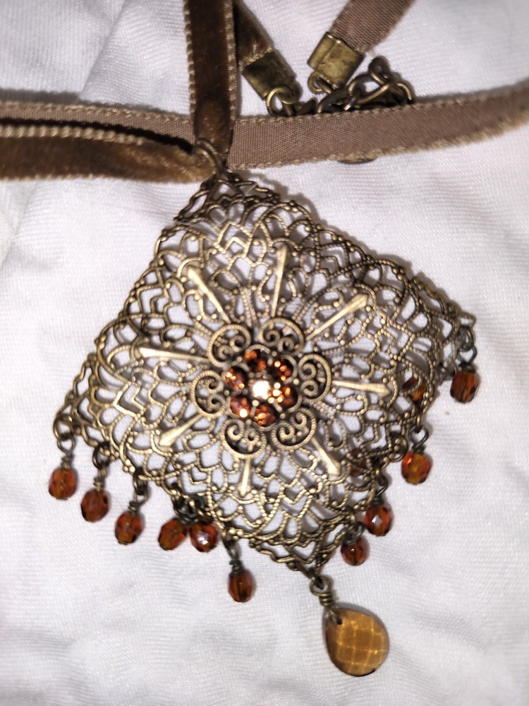 Vintage Bronze Filigree Choker Necklace Amber Crystal Dangle Pendant Boho Gothic