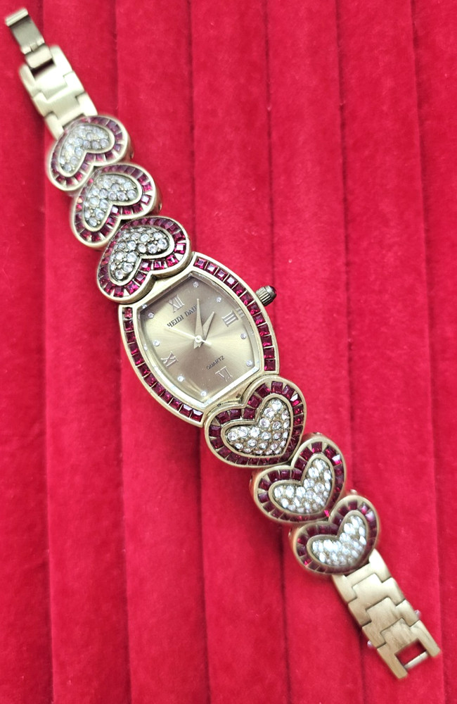 Vintage Heidi Daus “Heartbreakers” Red Hearts Pave Crystal Bracelet Watch