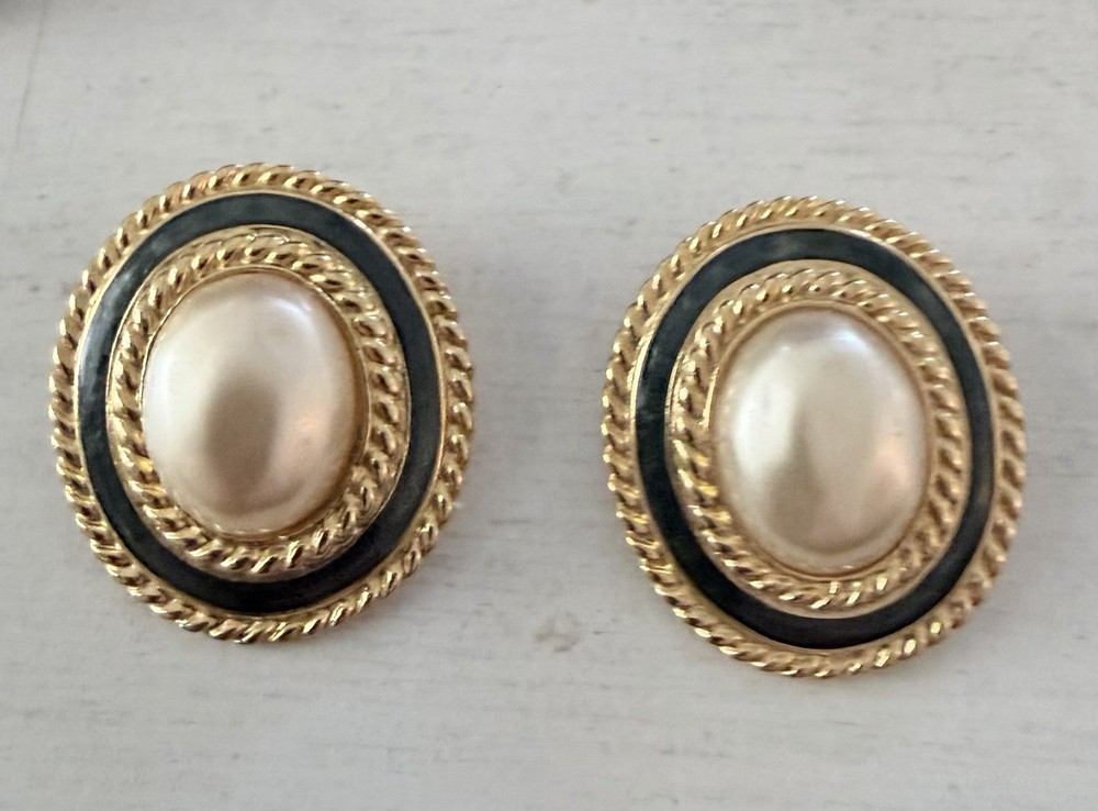 Carol Lee Clip on Faux Pearl Earrings