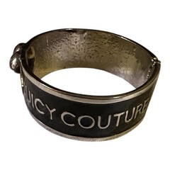 Juicy Couture Vintage Y2K Black and Silver Heart Bracelet