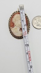 Beautiful Vintage Shell Cameo BROOCH 14K , 9.6 GRAMS, Measurement 1.5″ x 1″