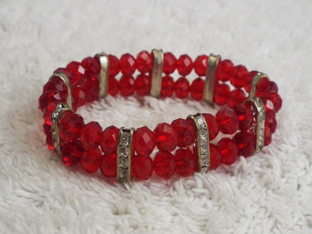 Rhinestone Red Crystal Bead Stretch Bracelet (A12)