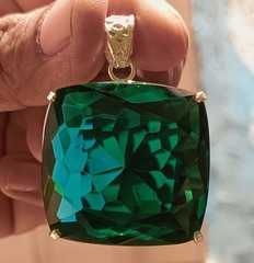 120 Ct Natural Vivid Green Colombian Emerald Cushion Certified Pendant