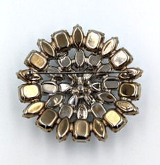 Weiss Clear Crystals Rhinestones Dome Flower Shape Vintage 1950s Brooch Pin