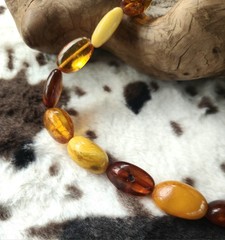 Large Genuine Baltic Amber Beaded Necklace. Vintage 29 Inches Long