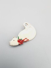 Enamel Vero White cat gold tone brooch pin 2 “