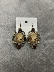 Vintage Costume Cameo Dangle Earrings Reddish Color Rhinestones/Crystals