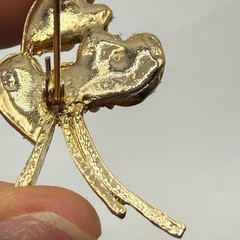 Vintage Gold Tone Baroque Freshwater Pearl Floral Botanical Brooch Pin 2 Inch