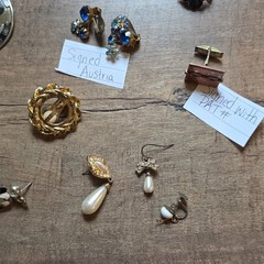 Vintage Junk Jewelry Lot Lisner Monet Goldette Austria Alapaca Silver