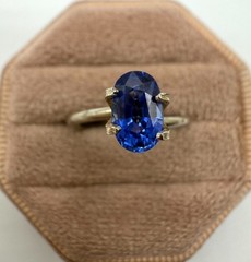 1.29ct Oval Cut Sapphire 7.4 x 4.7mm