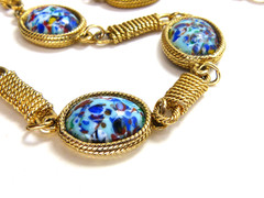 Vintage Accessocraft NYC Gold Tone Multi Color Blue Speckled Glass Necklace