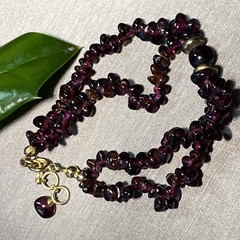 Vintage Bracelet Estate Fine Jewelry Red Almandine Garnet Pre-Owned Bead 6.5″