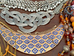 COLLECTOR ESTATE lot Hippie &Modernist Jewelry Boho Amethyst Bib Collar Necklace