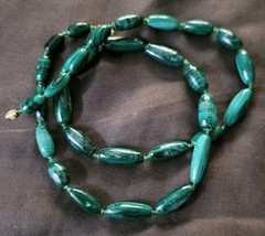 Vintage Oblong Elongated Malachite Stone Beaded Necklace