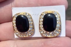 Rhinestone Post Earrings 3/4″ Elegant Black & Clear W/Rhinestones Gold Tone