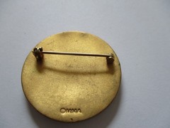 MMA Metropolitan Museum of Art Enamel Cat Pin