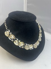 Vtg Signed Lisner Molded Iridescent Leaves Leaf AB Rhinestone Choker Necklace