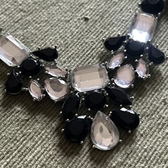 RHINESTONE & Black Rhinestone Necklace